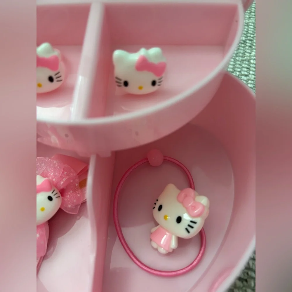 Hello Kitty Jewelry Box - Picture 9 of 9